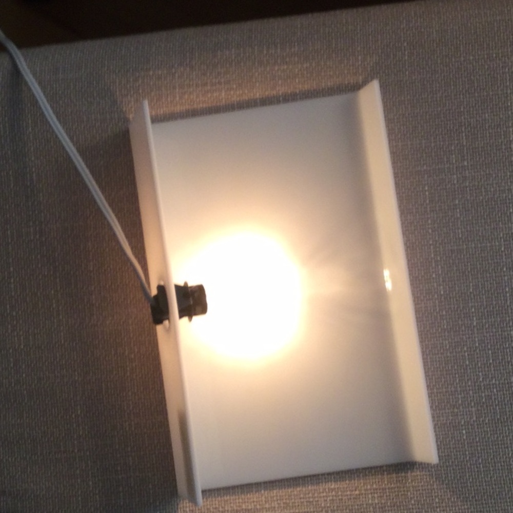 Embossing Light Table - White - Picture 5 of 9